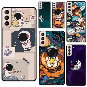 Space Aesthetic Spaceman Astronaut Phone Case for Samsung Galaxy S21 S22 Ultra Note 20 S8 S9 S10 Note 10 Plus S20 FE Fundas