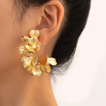 Mada Naujo dizaino daugiasluoksniai gėlių C formos auskarai moterims Vakarėlių tapyba Lakas Gėlių elegantiški auskarai Papuošalai