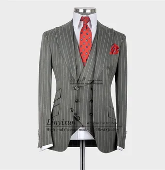 Slim Fit Grey dryžuotas vyriškas kostiumas vestuvėms Peaked Lapel Groom Tuxedos 3 Pieces Set Business Male Blazer Liemenės kelnių apranga