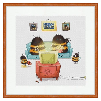  Šeimos naktinio laisvalaikio bitė Aukščiausios kokybės mielas suskaičiuotas kryžminio dygsnio rinkinys Medaus bičių žiūrėjimas Televizoriaus adatos vėrimas Namų dekoravimas 